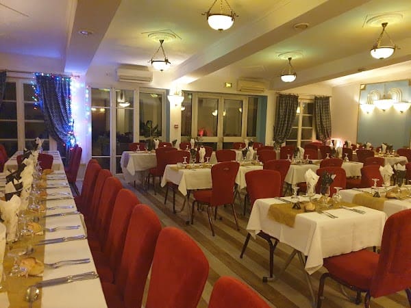 Restaurant de l’Auberge des Écluses. à Carrières-sous-Poissy, France