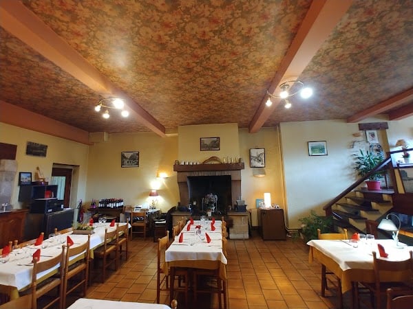 Restaurant des Pyrénées à Tardets-Sorholus, France