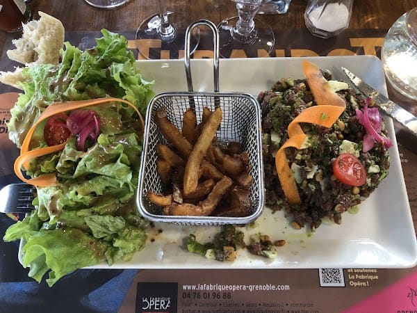 Restaurant Entre “Terre & Mer” à Grenoble, France