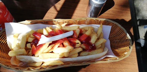 Restaurant- Friterie L’autre Chapelle à Bastogne, Belgique