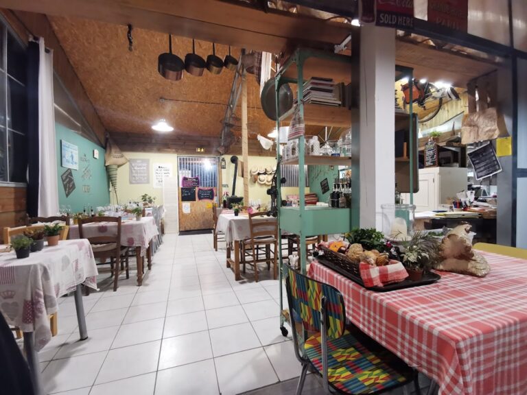 Restaurant Ici t’es Ailleurs à Grasse, France