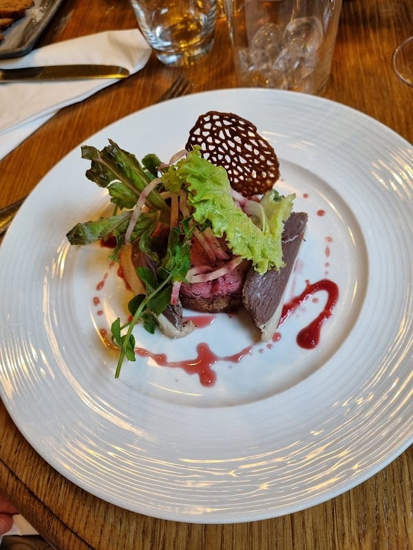 Restaurant LA CHAUMIERE à Poissy, France