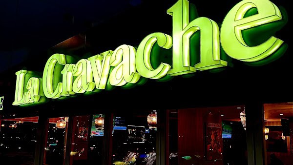 Restaurant La Cravache Les Paris Mutuels Urbains à Cagnes-sur-Mer, France