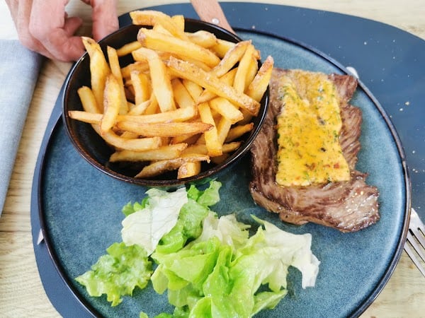 Restaurant La Table Qu’on M à Saint-Vincent-des-Landes, France