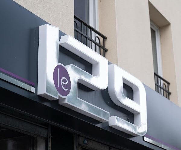 Restaurant le 129 à Saint-Denis, France