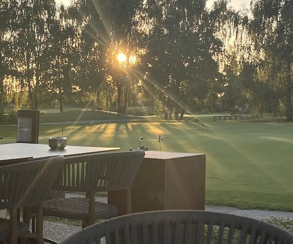 Restaurant le 28 à Magny-le-Hongre, France