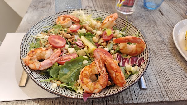 RESTAURANT LE BLEU – BEACH BAR & SURF SHOP – LOCATION PADDLE-LEUCATE / LA FRANQUI 🏽 à Leucate, France