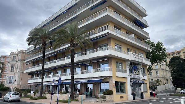 Restaurant le Dauphin à Menton, France