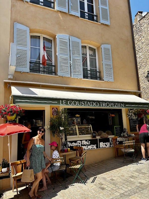 Restaurant Le Goustado Tropezien à Saint-Tropez, France