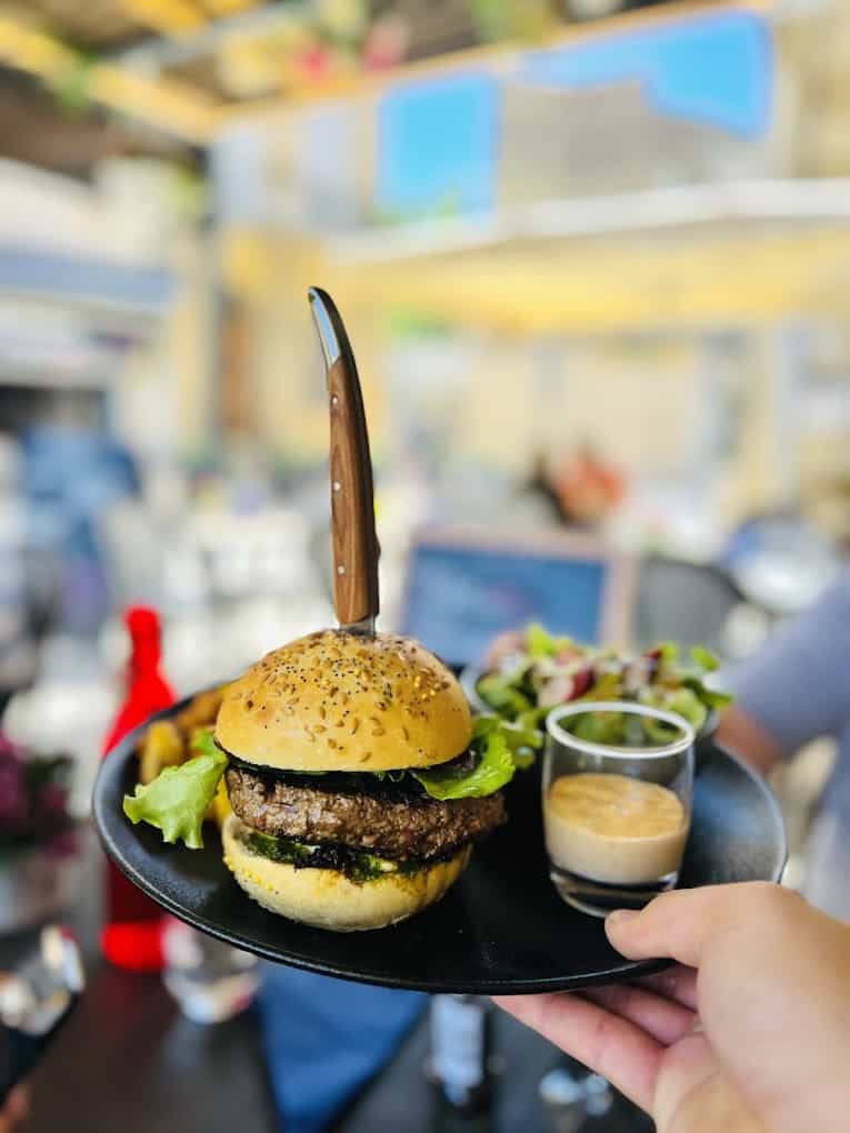 Restaurant Le Goût des Alpilles BY FRED à Eyguières, France
