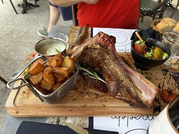 Restaurant Le Goût des Alpilles BY FRED à Eyguières, France