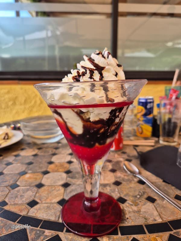 Restaurant Le Laetitia à Les Cluses, France