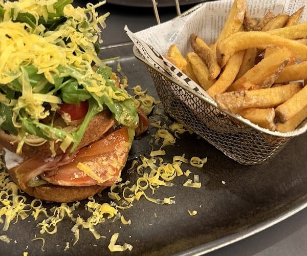 Restaurant Le Lion d’Or à Bastia, France