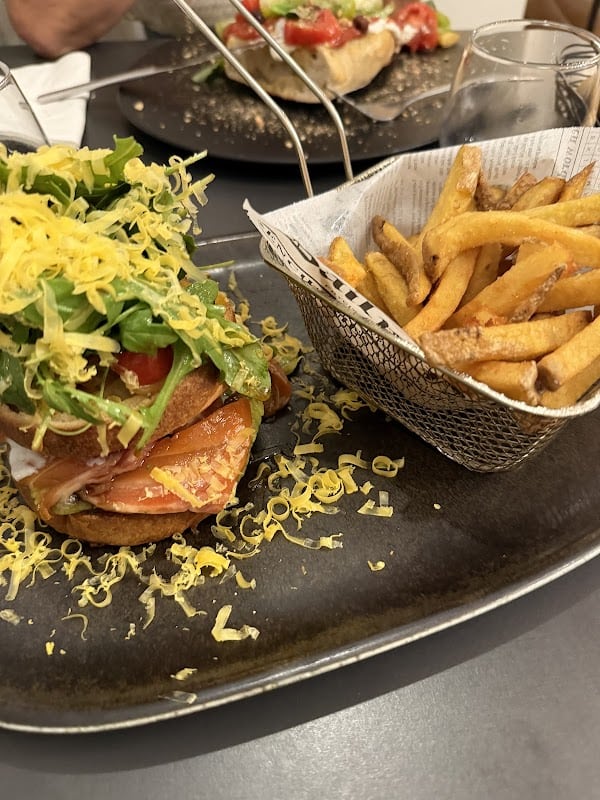 Restaurant Le Lion d’Or à Bastia, France