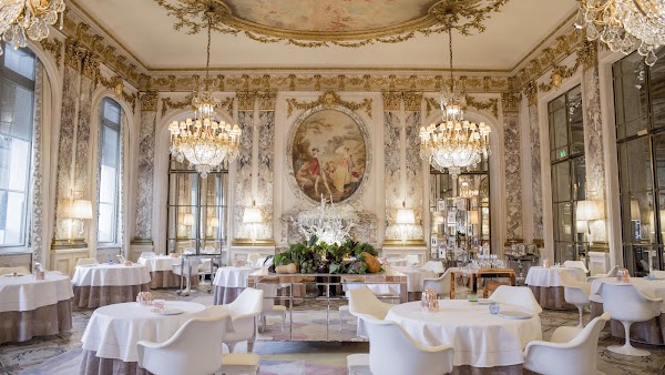 Restaurant le Meurice Alain Ducasse à Paris, France