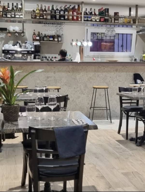 Restaurant L’Entrepôt à Six-Fours-les-Plages, France