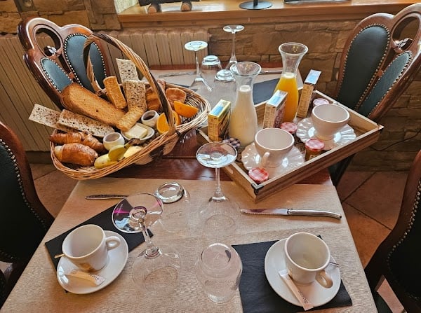 Restaurant Les 2 Gros à Pierre-Percée, France