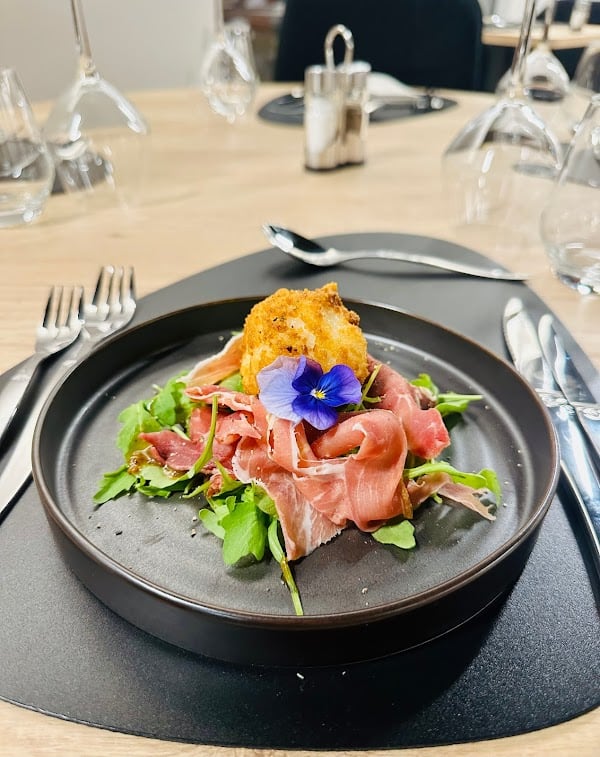 Restaurant L’Impasse du Poète à Charleville-Mézières, France