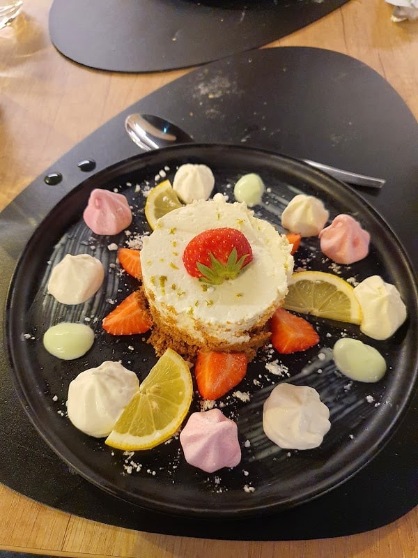 Restaurant L’Impasse du Poète à Charleville-Mézières, France