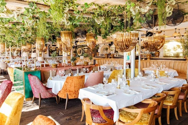 Restaurant Noto Saint-Tropez à Saint-Tropez, France