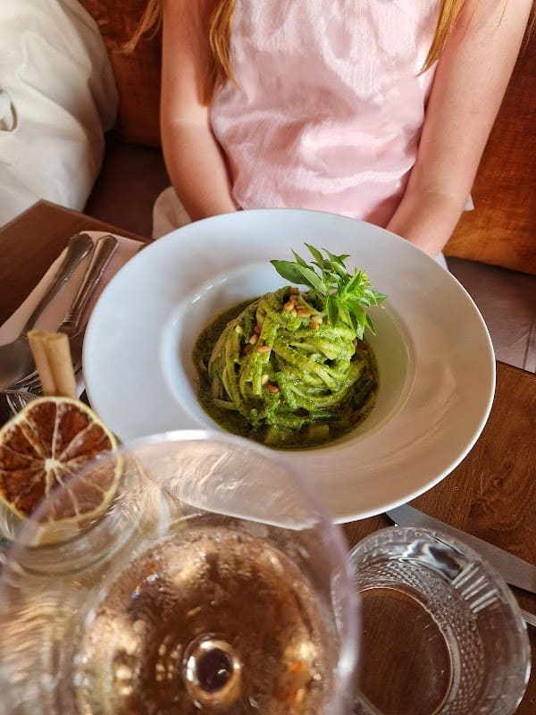 Restaurant Noto Saint-Tropez à Saint-Tropez, France