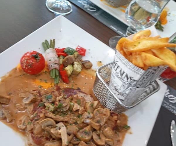 Restaurant Pizzeria Chez Lili à Baccarat, France