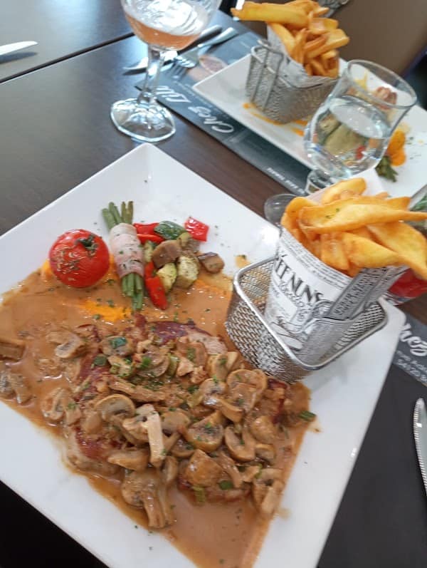 Restaurant Pizzeria Chez Lili à Baccarat, France