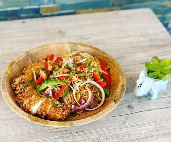 Restaurant Soï Thaï – Restaurant & Bar ambiance – ThaïFood et Sushis, sur place, livrés, à emporter ou service traiteur. à Angoulême, France