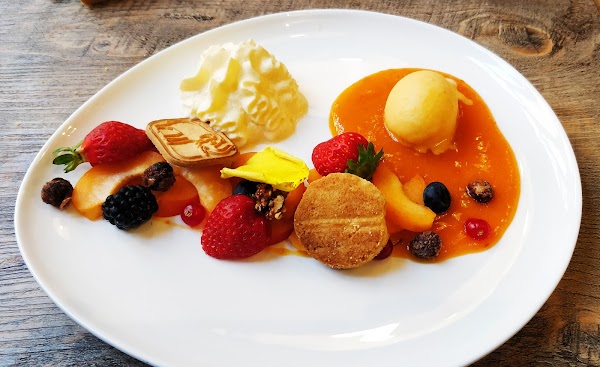 Restaurant Une Semaine sur Deux à Grenoble, France