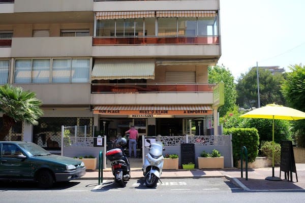 Restaurant REST’O STADE à Le Cannet, France