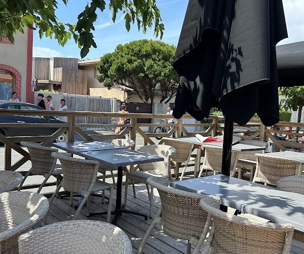 Restaurant Riad Marrakech à Lacanau, France