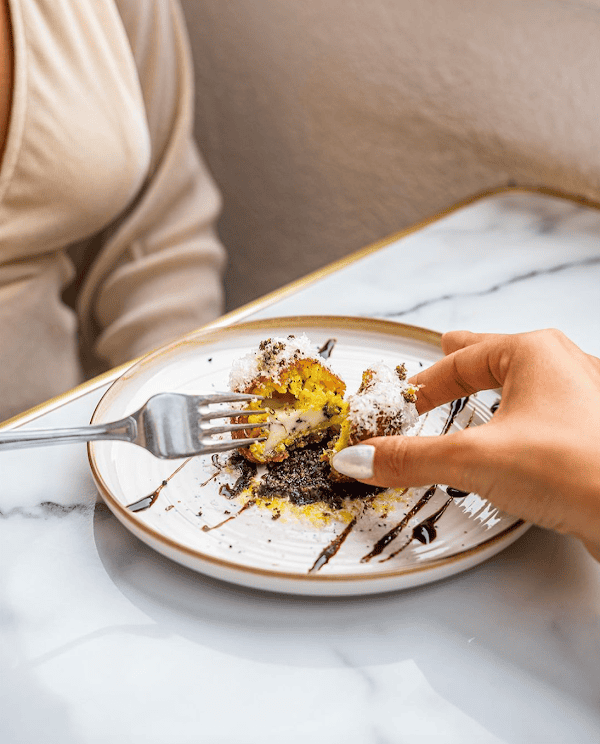 Riviera 3 – restaurant Six-Fours à Le Brusc, France