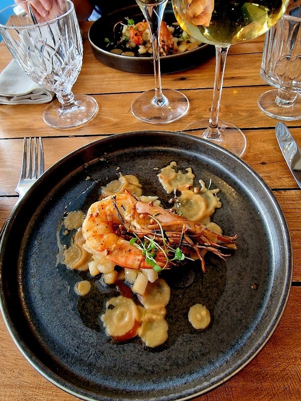 Riviera 3 – restaurant Six-Fours à Le Brusc, France