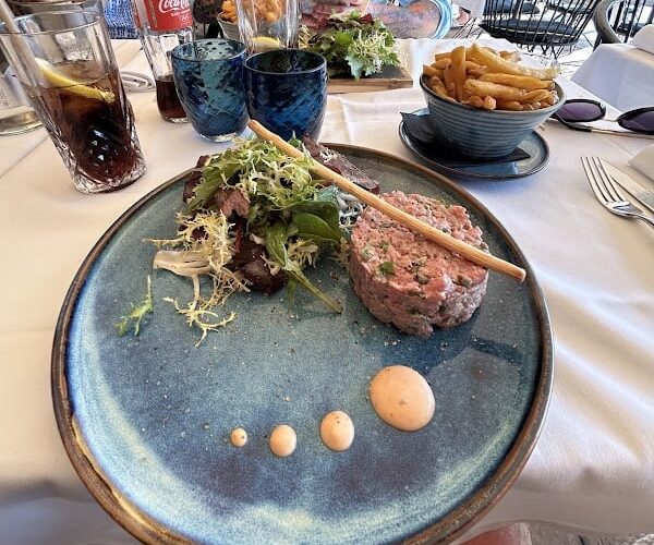 Restaurant Rolls coffee St-Tropez à Saint-Tropez, France