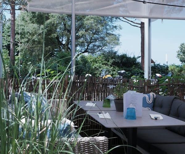 Restaurant Rouvenaz à Montreux, Suisse