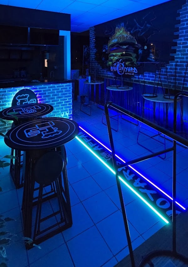 Restaurant Savoyard affamé à Cluses, France