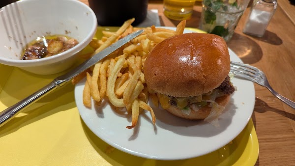 Restaurant Sept Lieux à Versailles, France