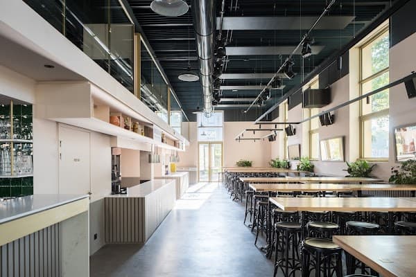 Restaurant Sept Lieux à Versailles, France