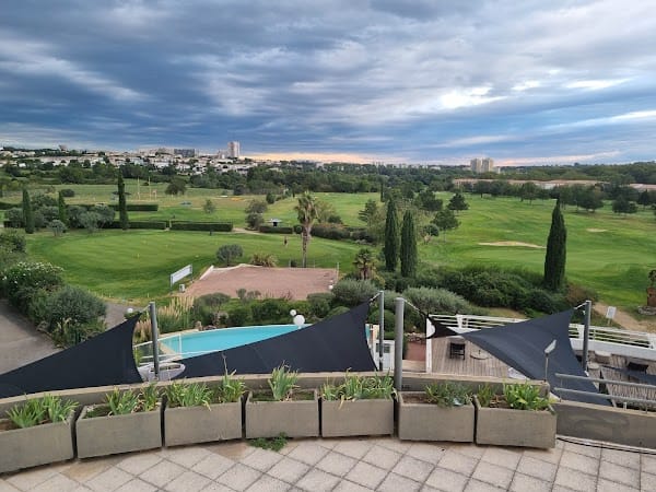 Restaurant SHAKE BEEF JUVIGNAC à Juvignac, France