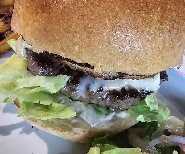 Restaurant Simone Burger à Vidauban, France