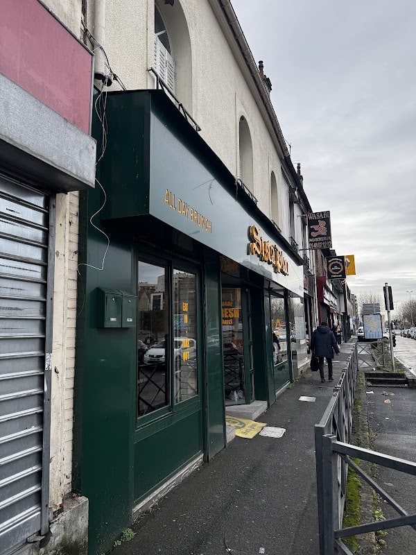 Restaurant Sista Place à Les Pavillons-sous-Bois, France