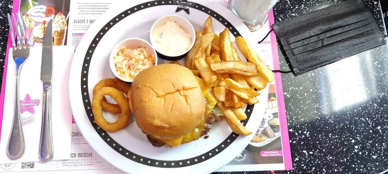 Restaurant Snack’nroll à Martelange, Belgique