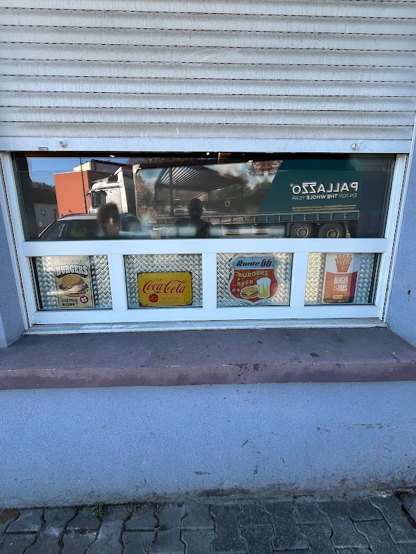 Restaurant Snack’nroll à Martelange, Belgique