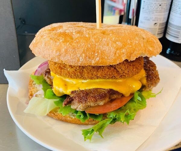 Restaurant Snack’nroll à Martelange, Belgique