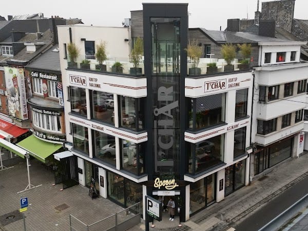 Restaurant T’CHÅR à Bastogne, Belgique
