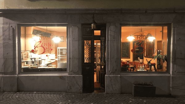 Restaurant Tea Room de la Baye à Montreux, Suisse