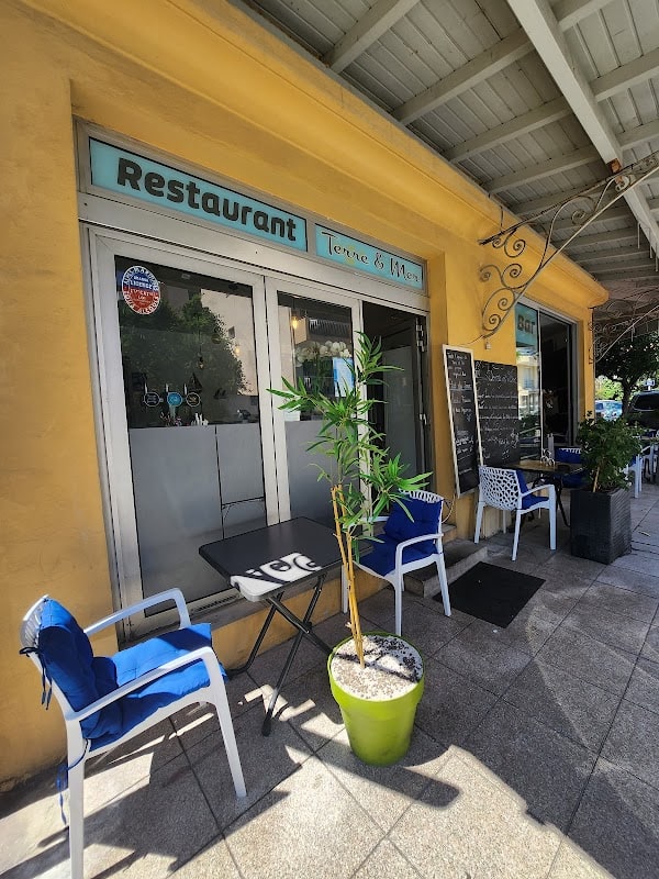Restaurant Terre et Mer à Antibes, France