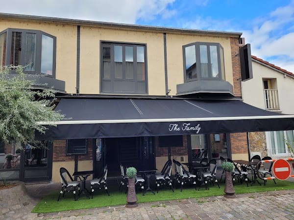 Restaurant The family à Poissy, France