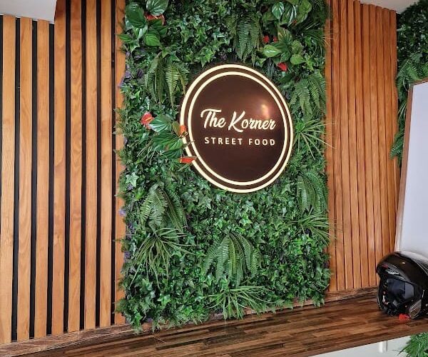 Restaurant The Korner à Vitry-sur-Seine, France