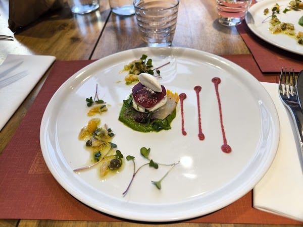 Restaurant 25 côté cour à Saint-Étienne, France